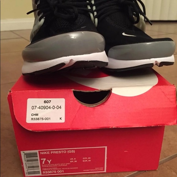 Nike Presto - Picture 2 of 4